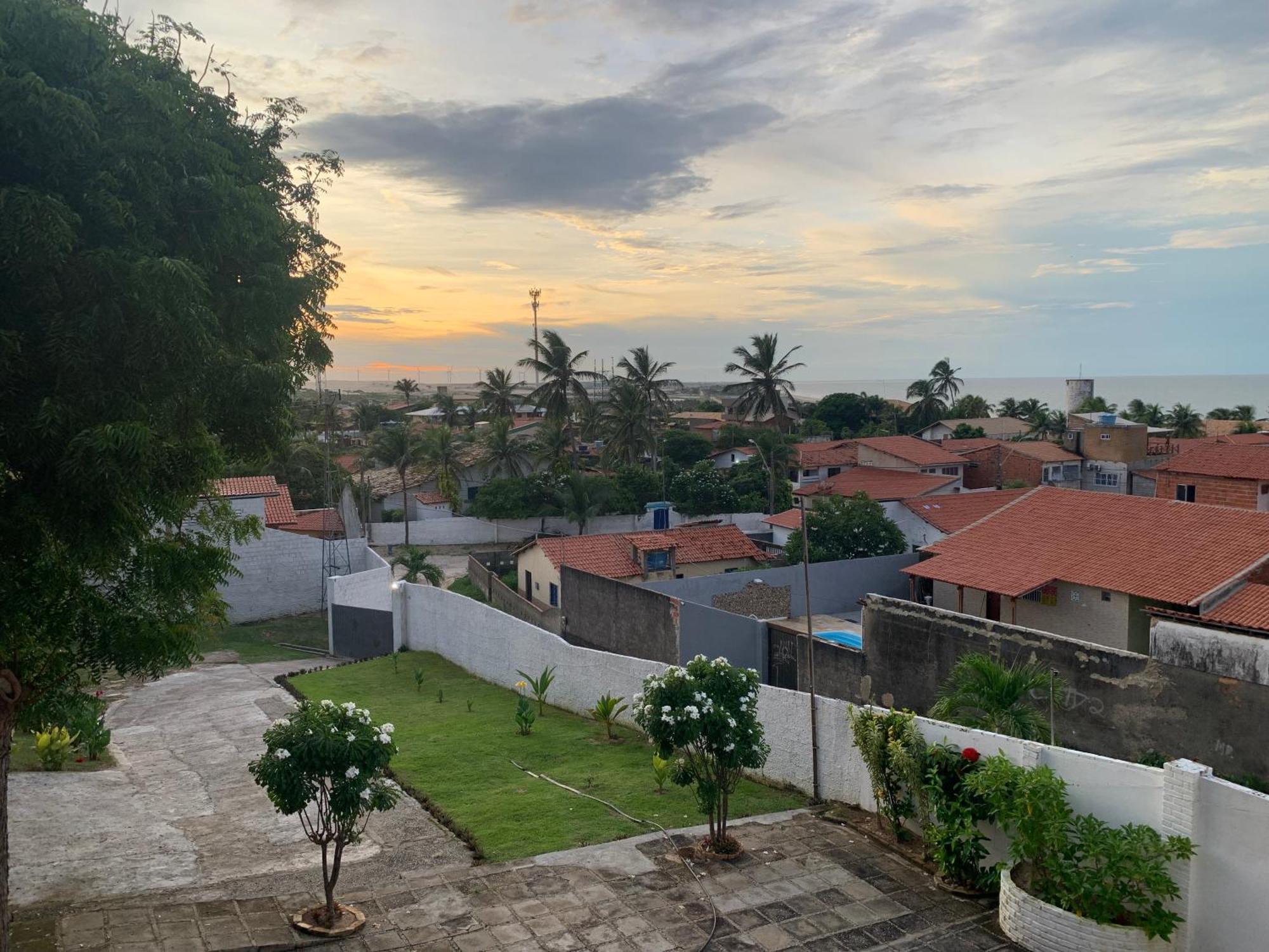 Morro Branco Suites - Hospedaria Morro Branco Beberibe Bagian luar foto